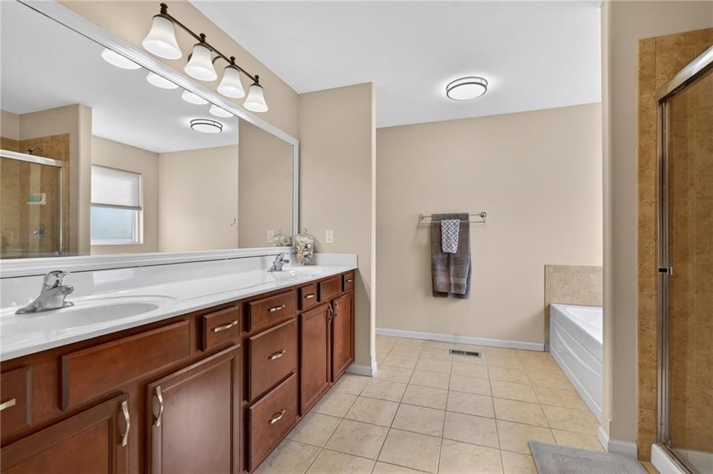 23717 W 88th Street — photo 14