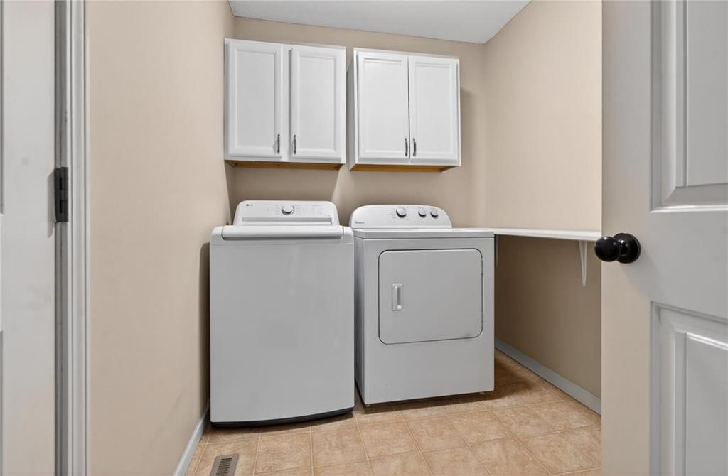 23717 W 88th Street — photo 17