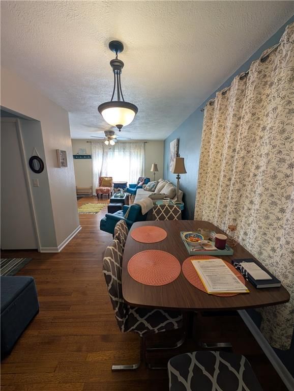 Photo 6 of 18 - 3223 Penn Street, St Joseph, MO 64507