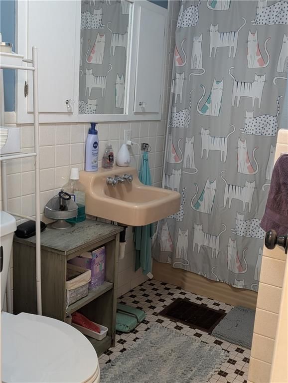 Photo 9 of 18 - 3223 Penn Street, St Joseph, MO 64507