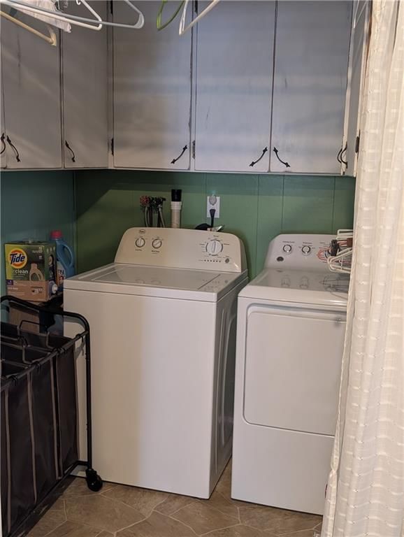 Photo 10 of 18 - 3223 Penn Street, St Joseph, MO 64507