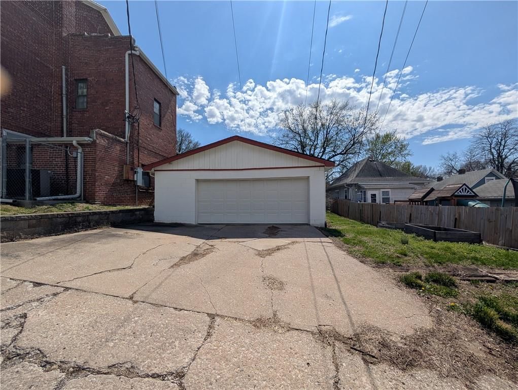 Photo 17 of 18 - 3223 Penn Street, St Joseph, MO 64507