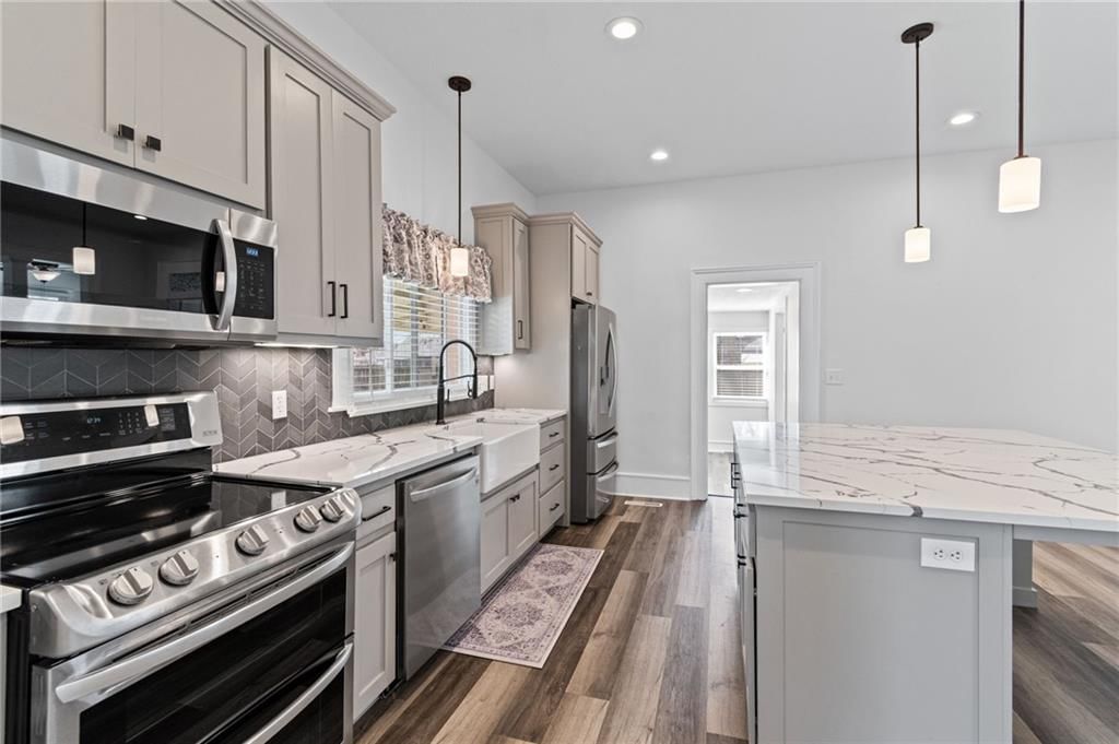 303 S Elm Street — photo 13