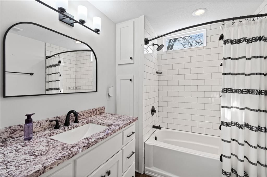 303 S Elm Street — photo 17