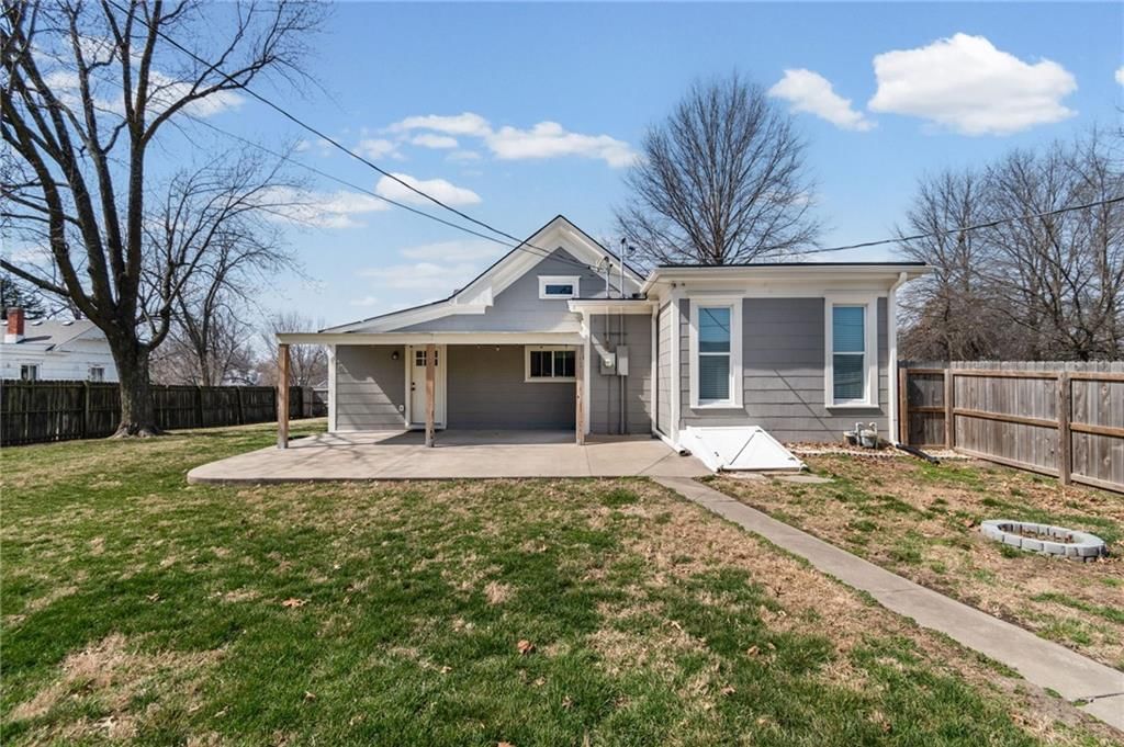 303 S Elm Street — photo 25