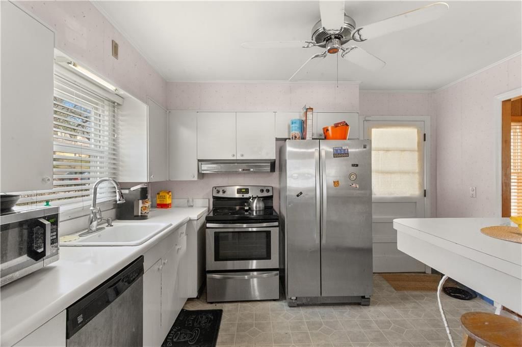 4819 NE Sherwood Drive — photo 9