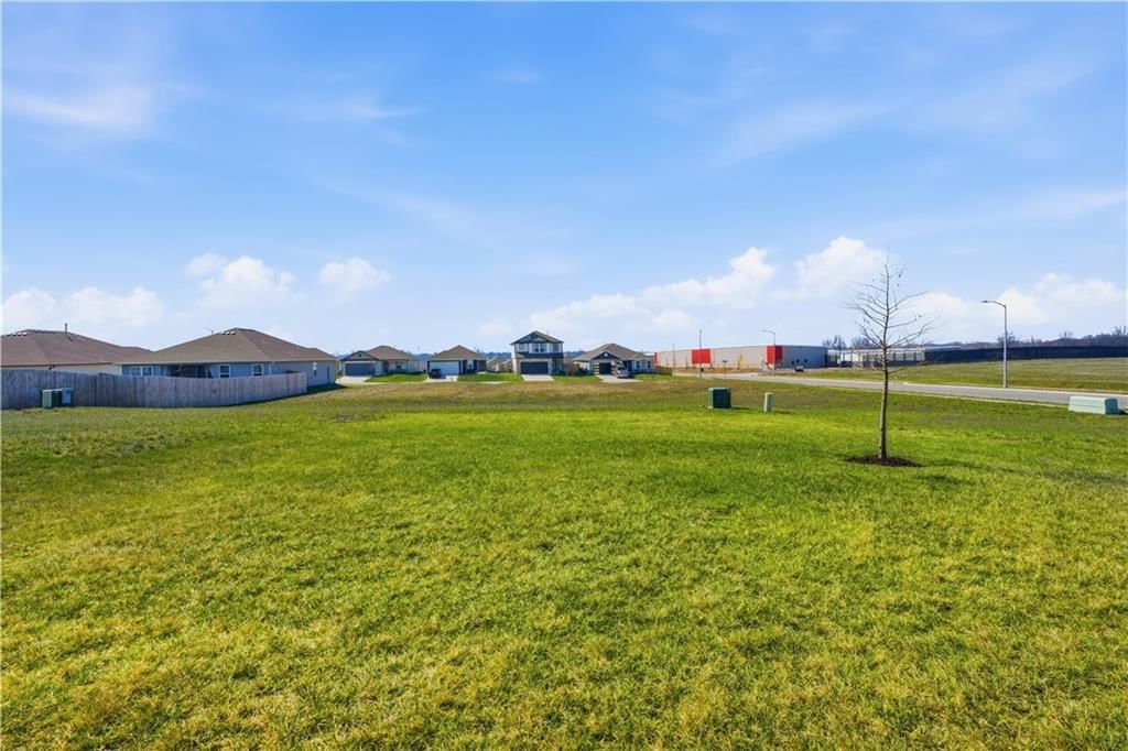 20385 W 193rd Lane — photo 46