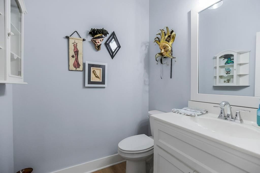 1009 N Independence Street — photo 15