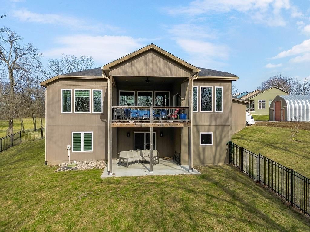 1009 N Independence Street — photo 44
