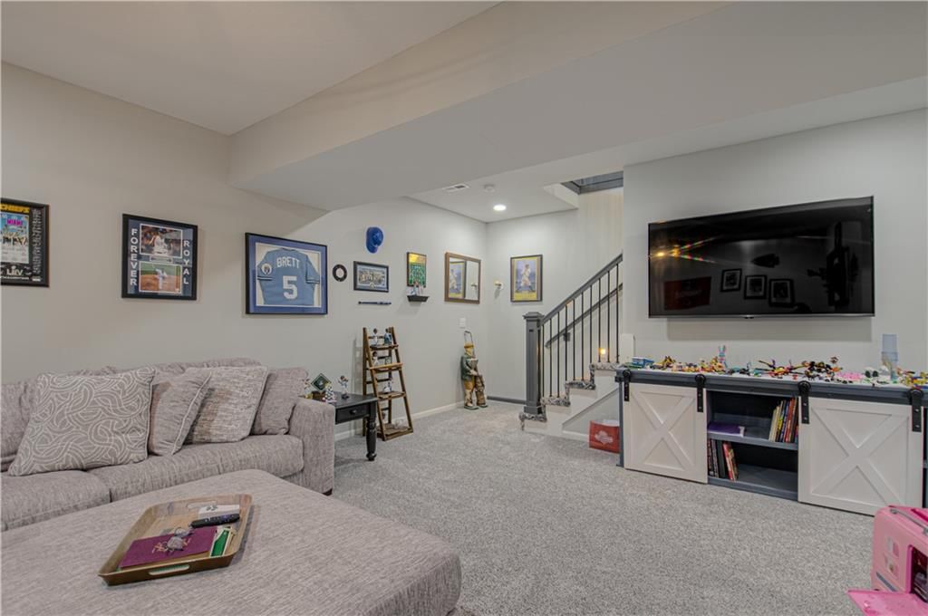 2144 Crooked Creek Drive — photo 36