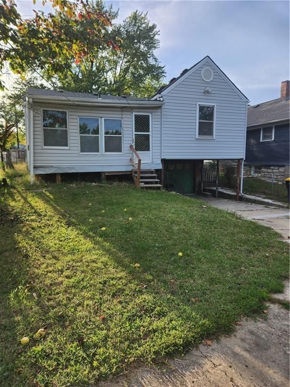 3947 Bales Avenue — photo 2