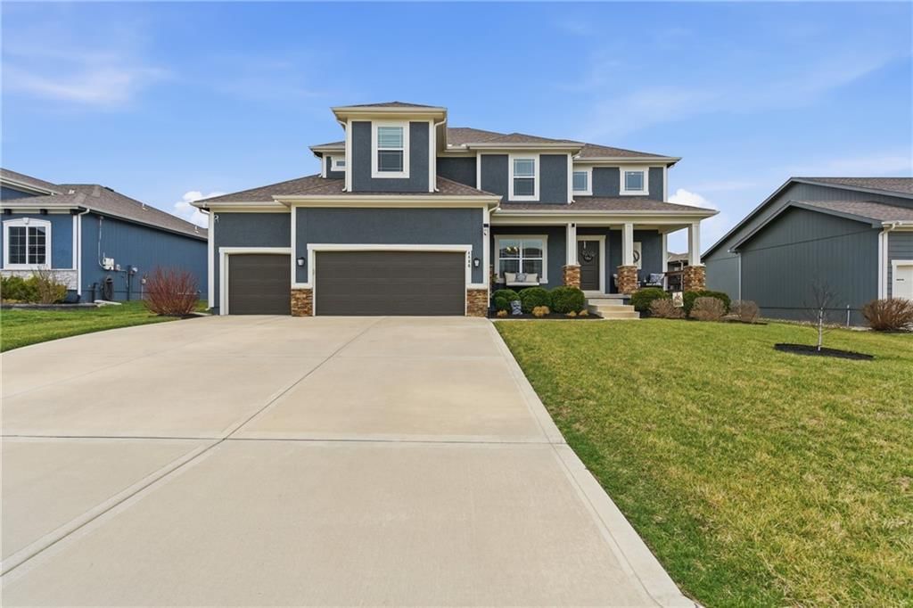 4406 SW Amethyst Drive — photo 2