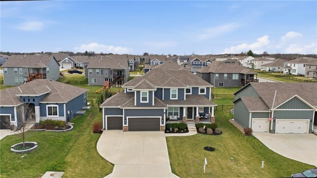 4406 SW Amethyst Drive — photo 3