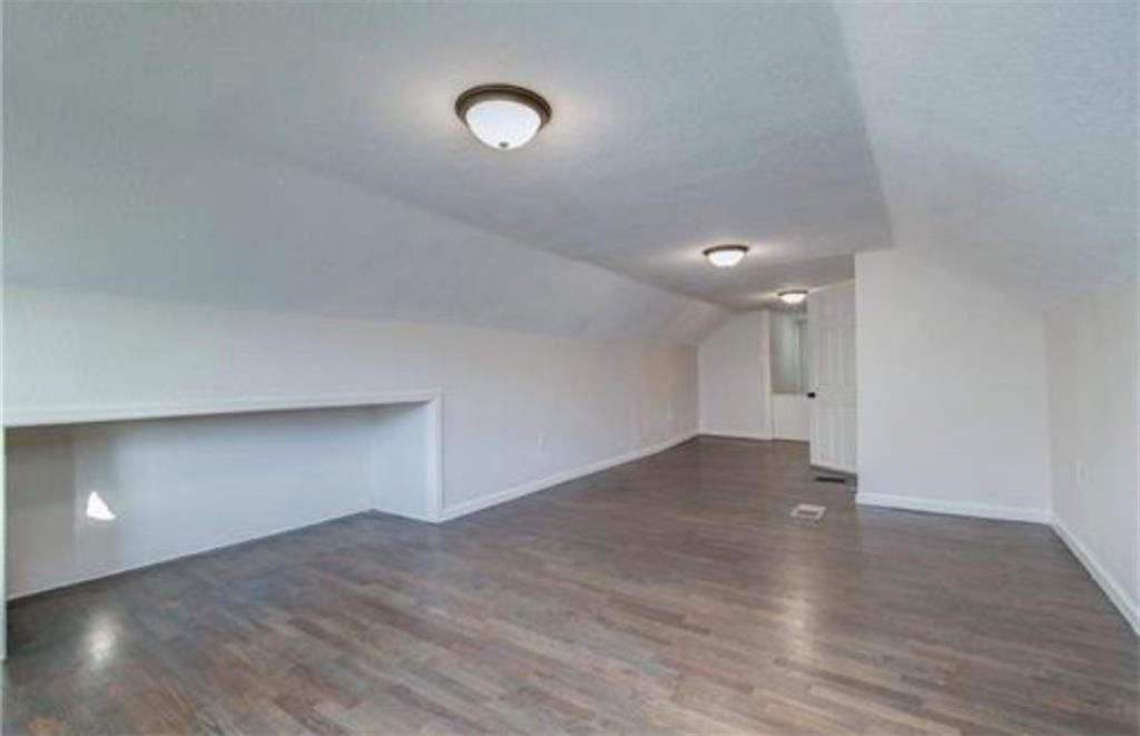 2024 E 48th Terrace — photo 13