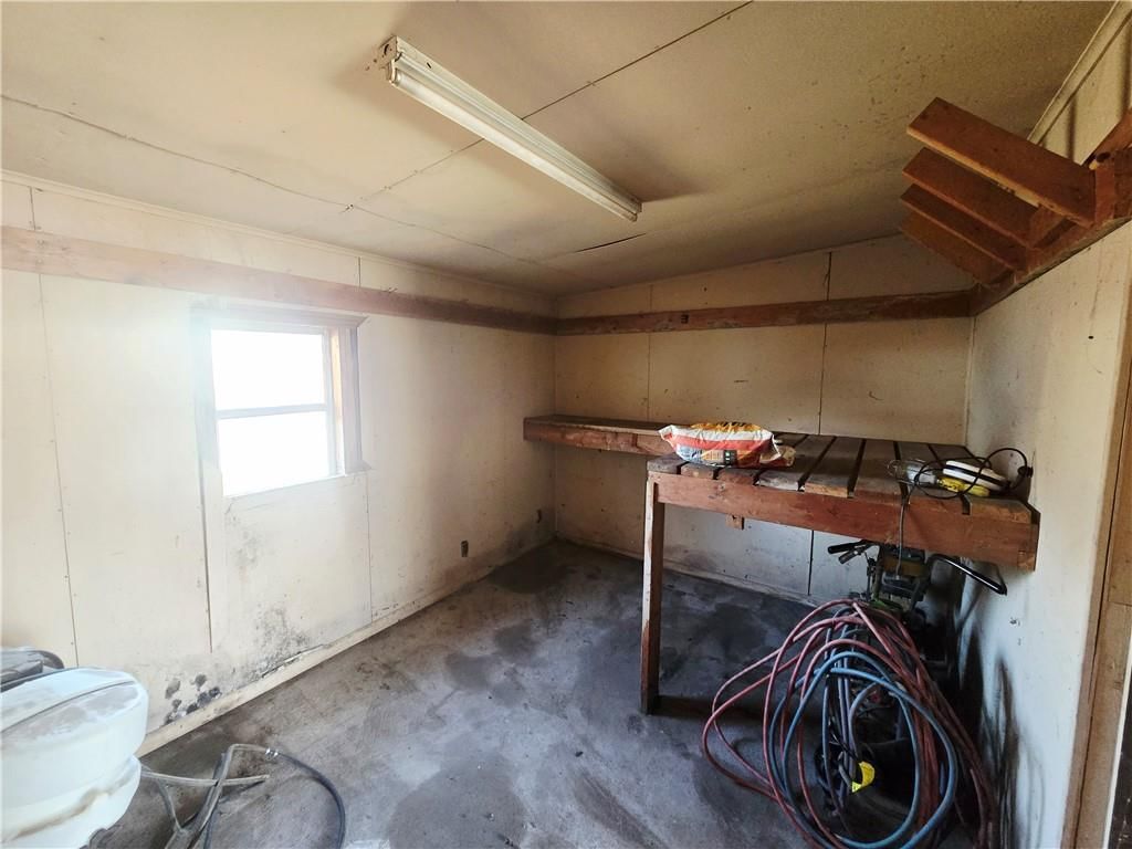 402 Vine Street — photo 17