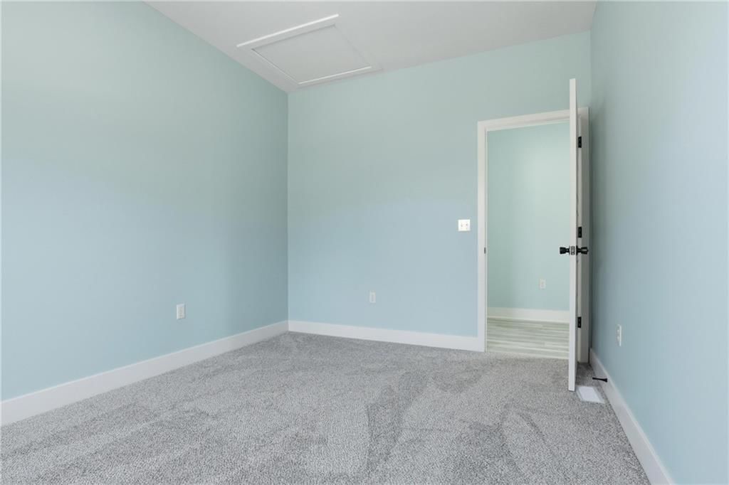 1240 Riverview Avenue — photo 27