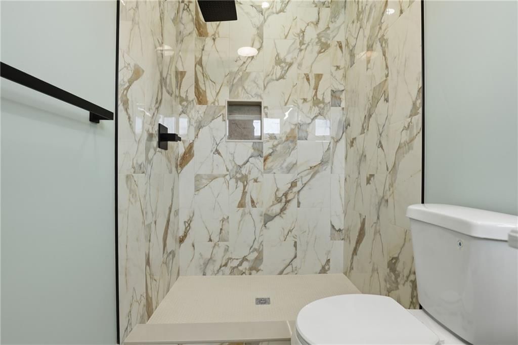 1240 Riverview Avenue — photo 31