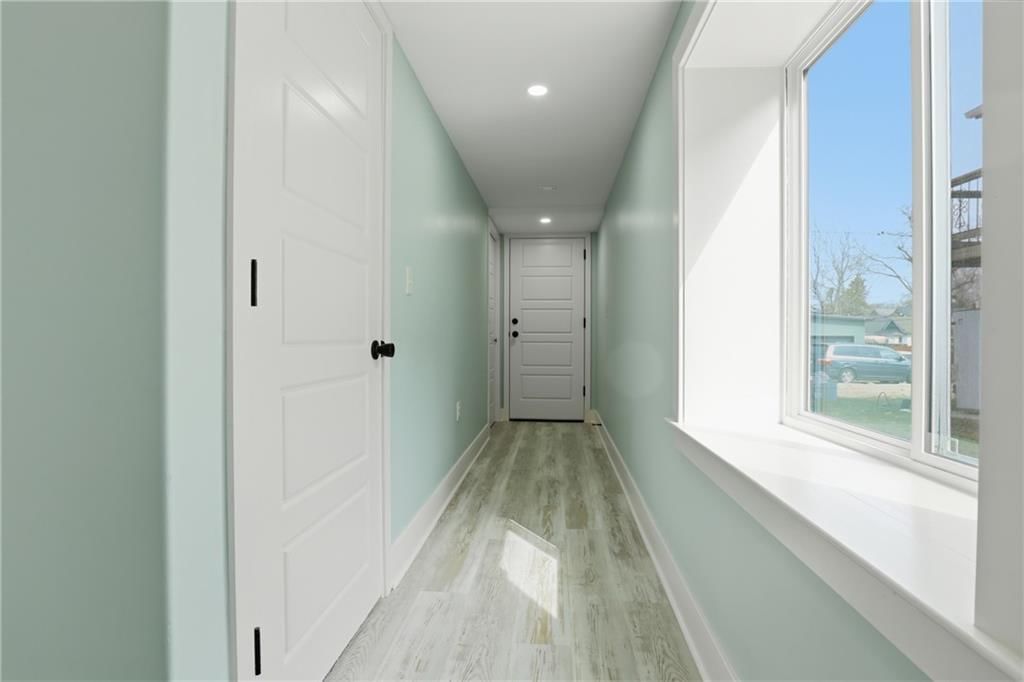 1240 Riverview Avenue — photo 35
