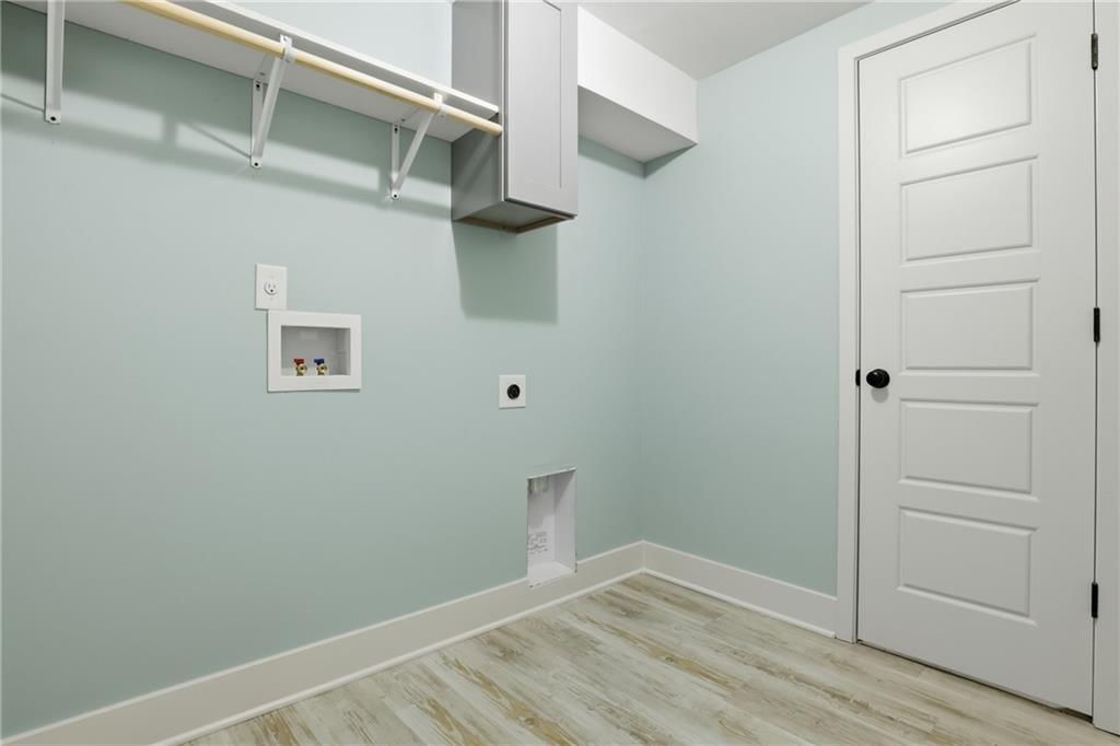 1240 Riverview Avenue — photo 43