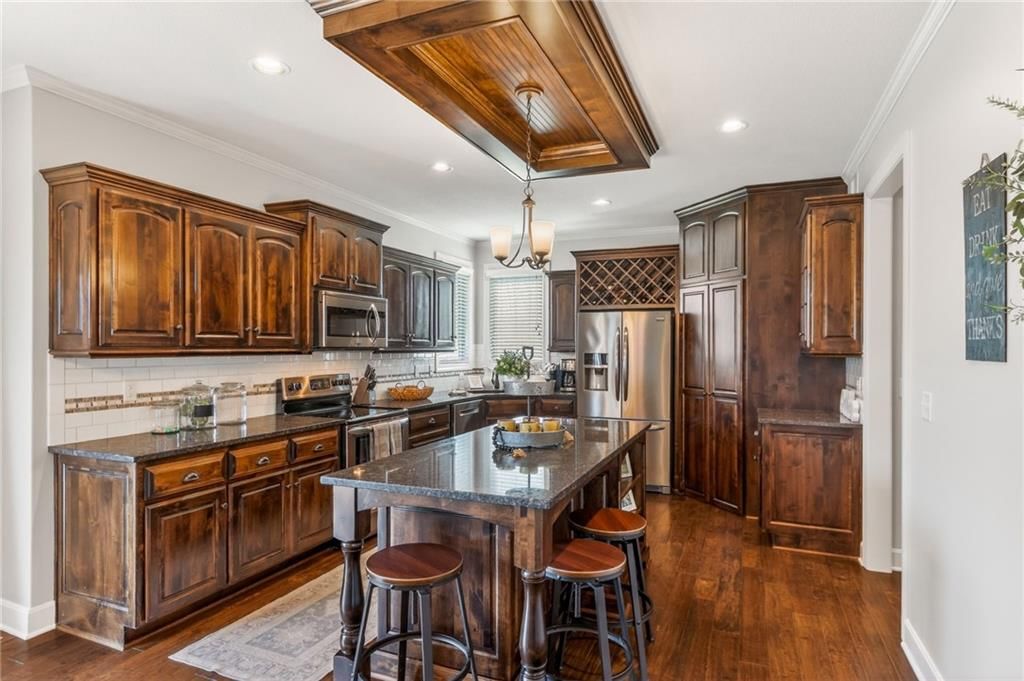 8617 Houston Street — photo 15