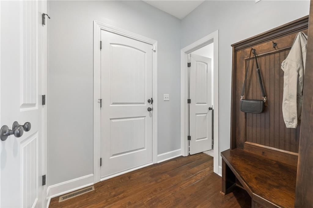8617 Houston Street — photo 19