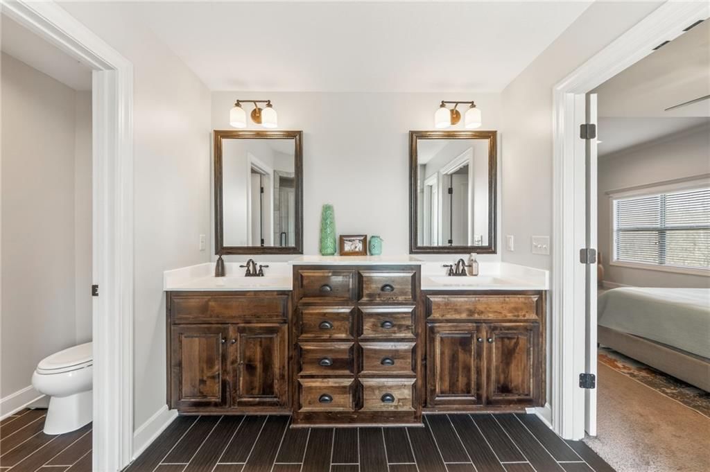 8617 Houston Street — photo 27
