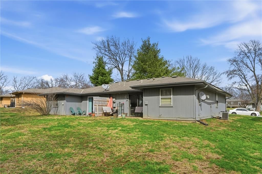 804 NE Banner Drive — photo 20
