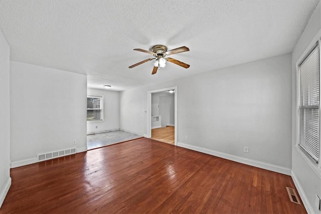 16501 E 3RD Street — photo 5