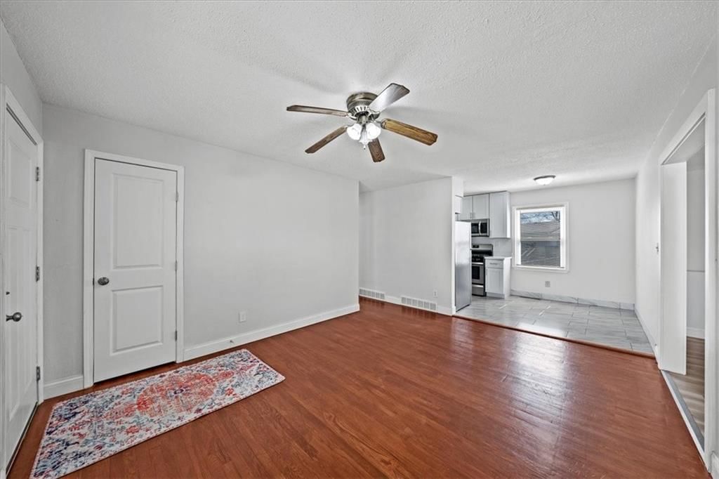 16501 E 3RD Street — photo 7