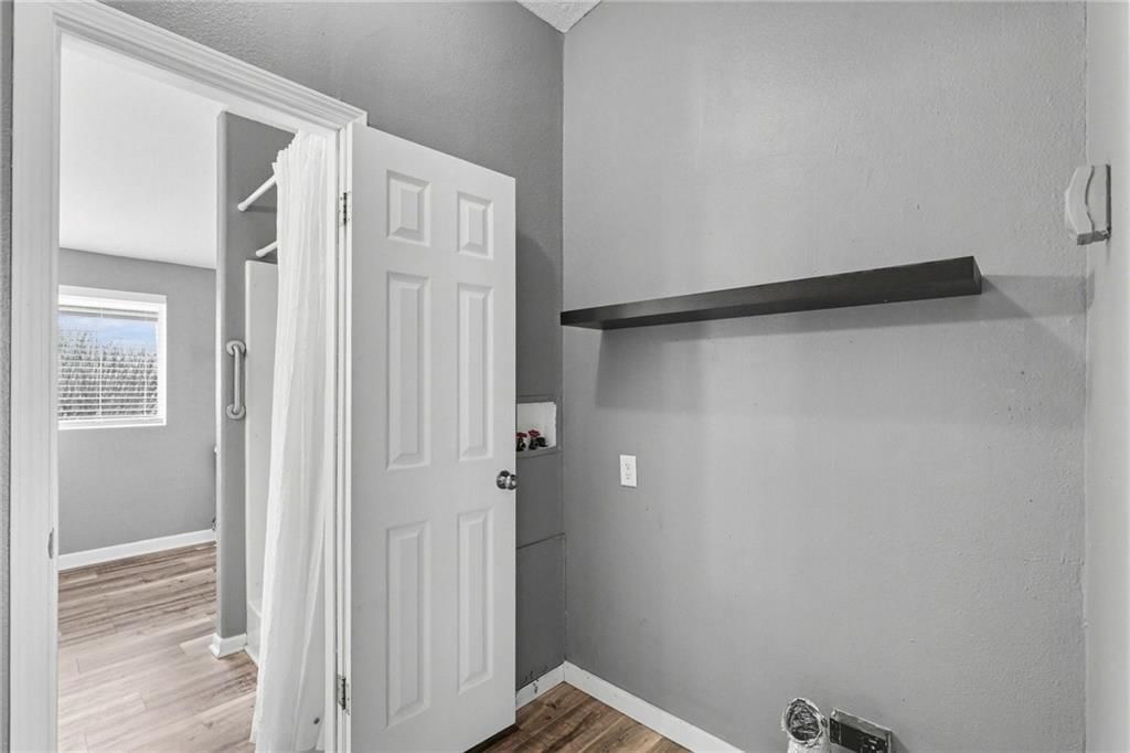 1002 NE White Oaks Lane — photo 14