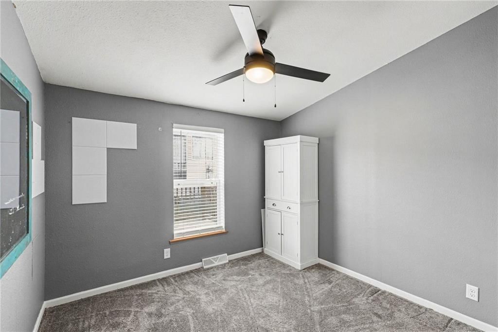 1002 NE White Oaks Lane — photo 21