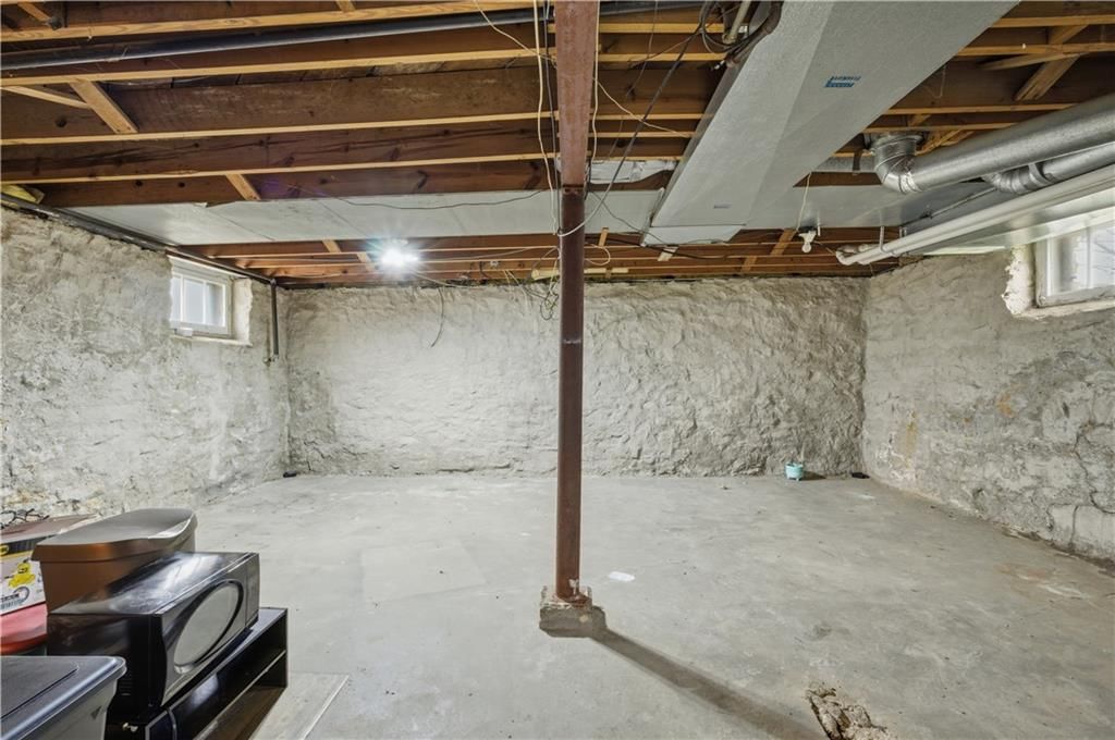 8920 Rose Lane — photo 19