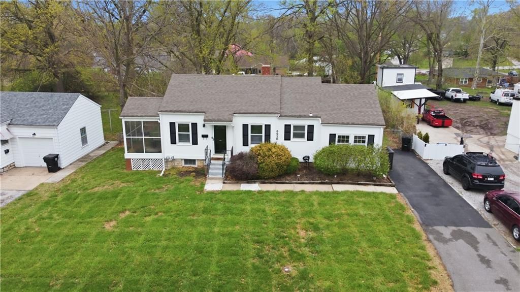 8920 Rose Lane — photo 30