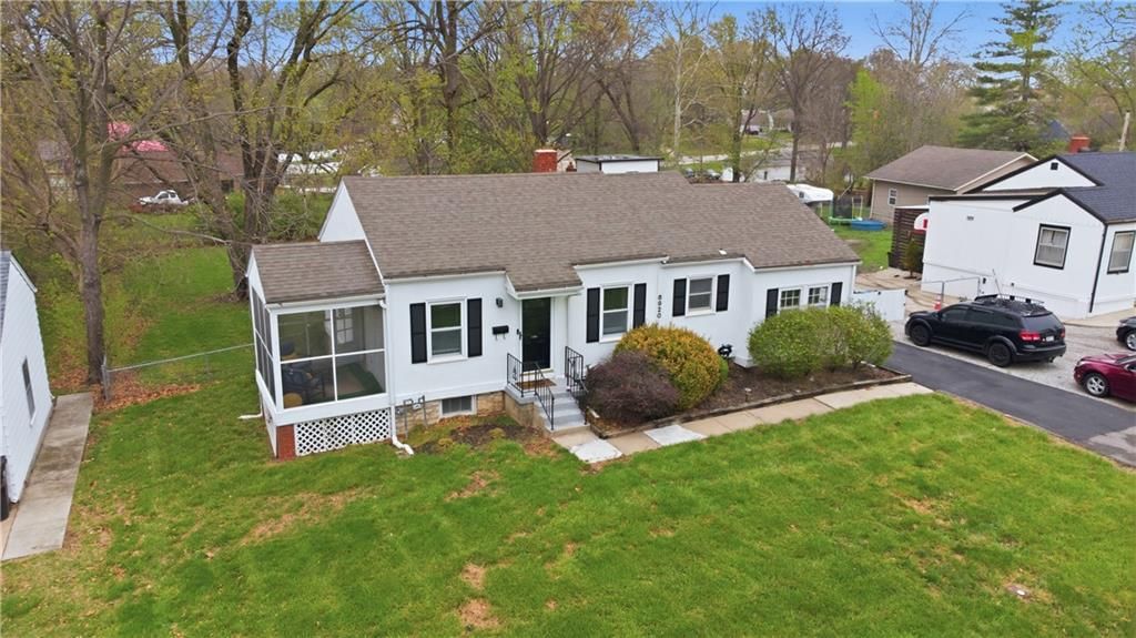 8920 Rose Lane — photo 31