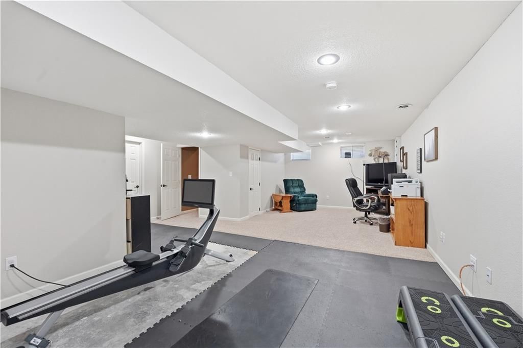 16509 W 156th Street — photo 32