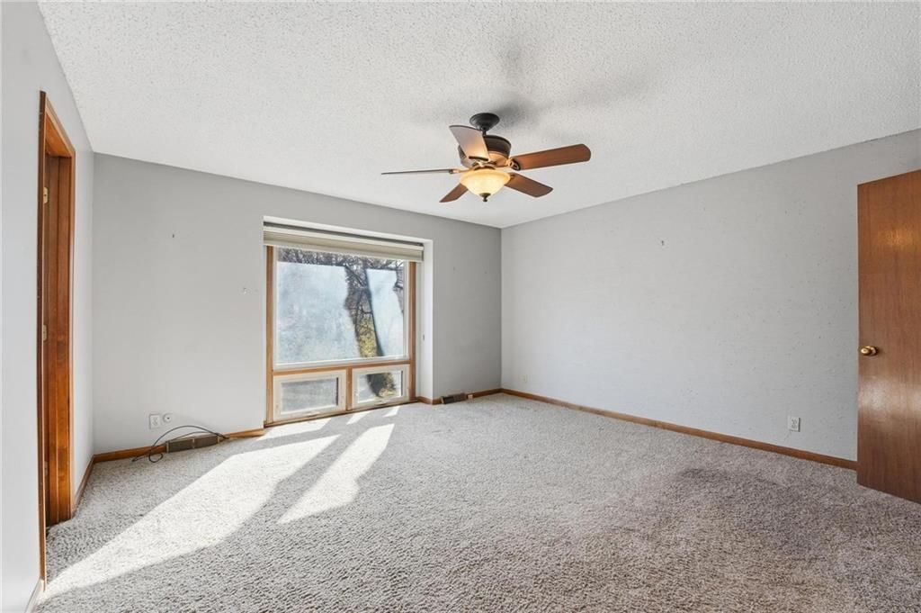 8505 Rosehill Road — photo 29