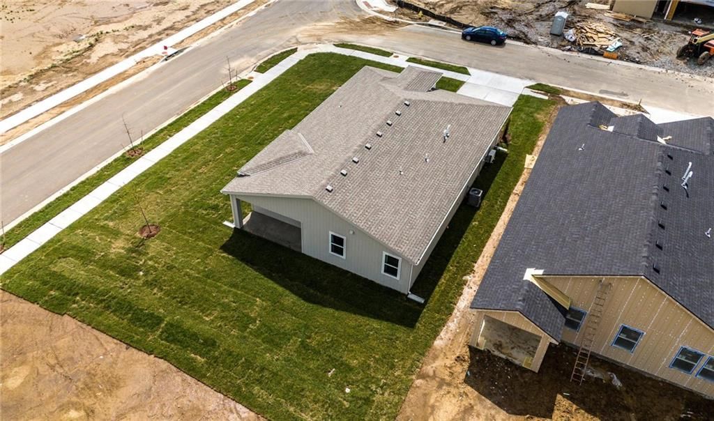 32710 W 176th Terrace — photo 38