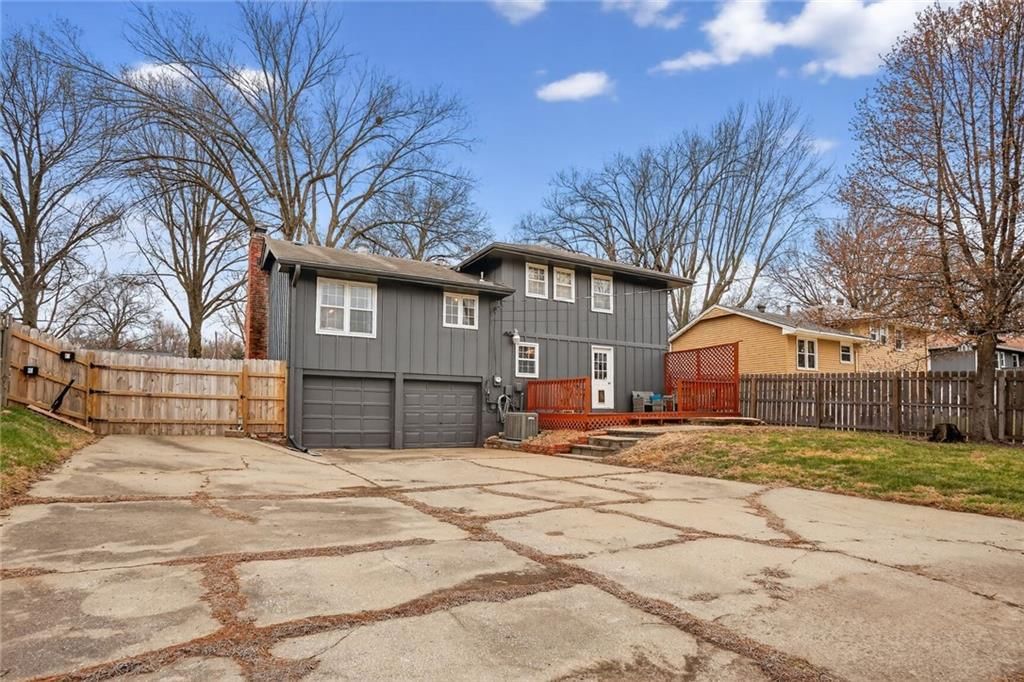 14112 W 92nd Terrace — photo 20