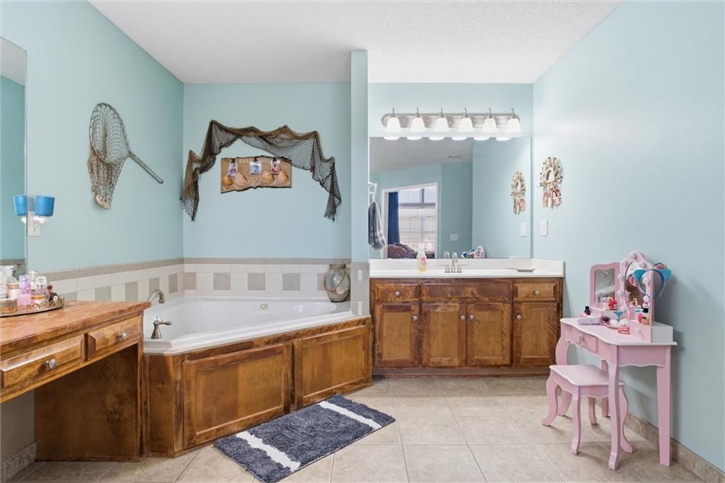 611 Chardonnay Court — photo 20