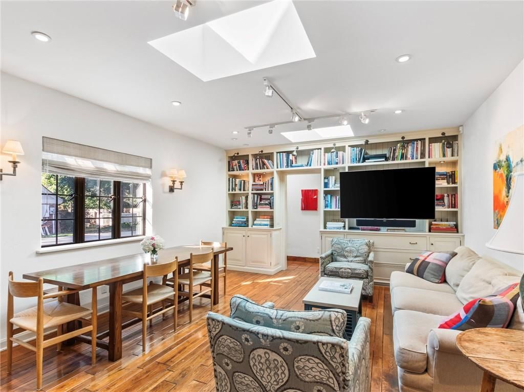 1220 W 64th Street — photo 19