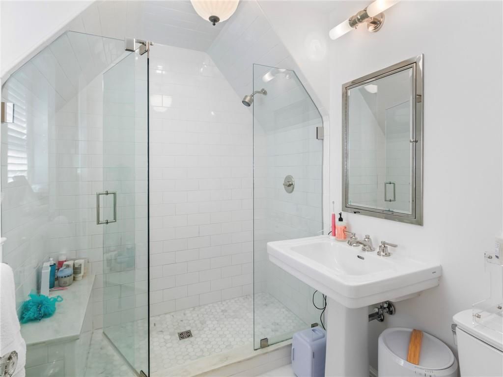 1220 W 64th Street — photo 31