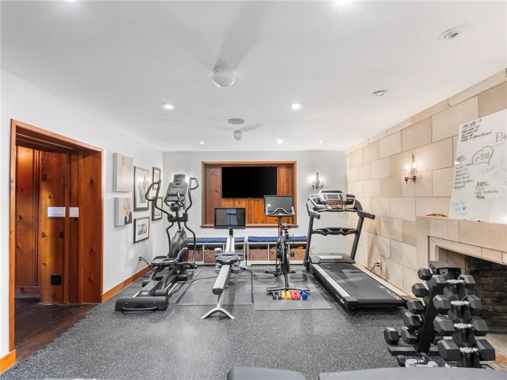 1220 W 64th Street — photo 41