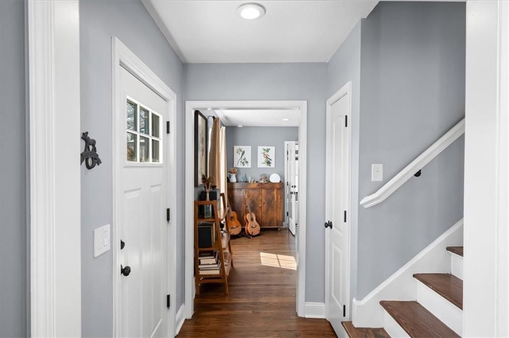 5812 Newton Street — photo 3