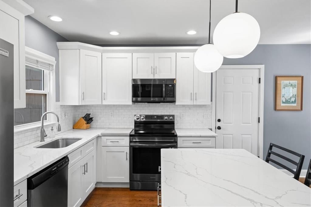 5812 Newton Street — photo 8