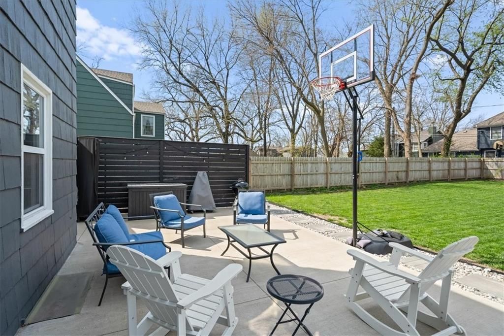 5812 Newton Street — photo 24