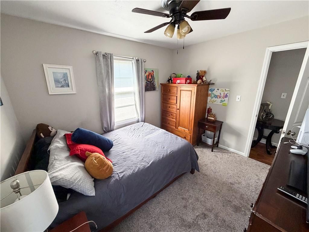 4980 NE Chouteau Drive — photo 38