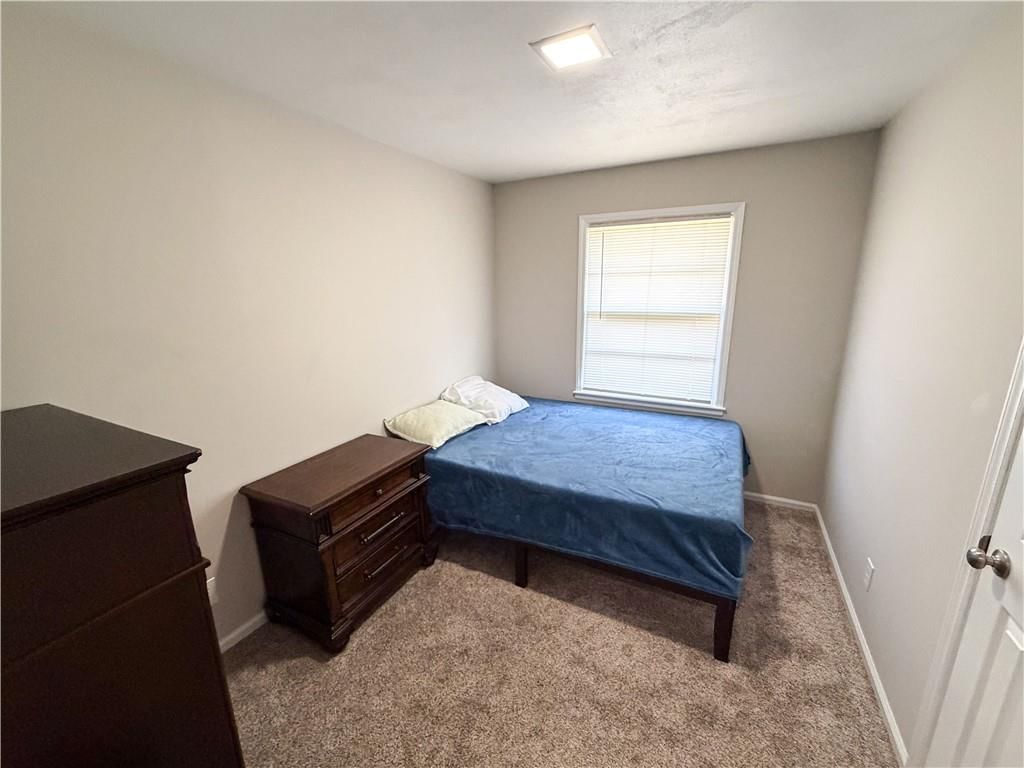 4980 NE Chouteau Drive — photo 41