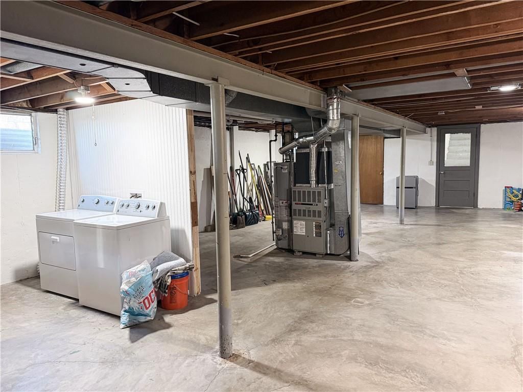 4980 NE Chouteau Drive — photo 49
