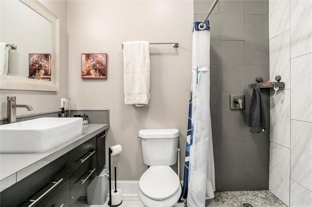 2918 Harrison Street — photo 19