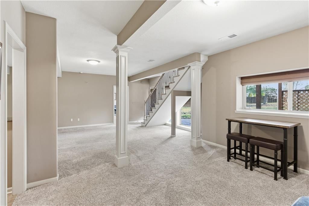 9425 N Spruce Court — photo 25